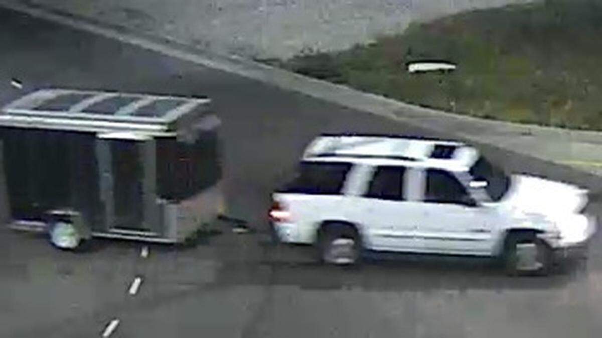 Lenexa police say $100,000 worth of musical equipment was stolen from a business in the city. Police are seeking this Chevy Tahoe caught on camera hauling the stolen trailer containing the equipment.
