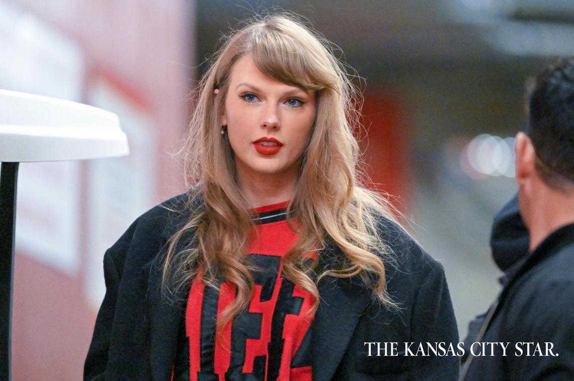 Taylor Swift wore a vintage Chiefs sweatshirt from Kansas City’s The Westside Storey shop to the Chiefs-Bills game on Dec. 10, 2023.