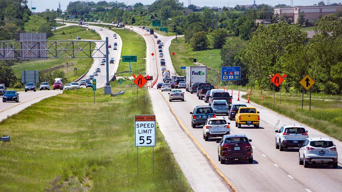 Kansas would spend $223 million to widen a portion of Kansas 10 highway in Johnson County to eight lanes under a plan for federal transportation dollars.