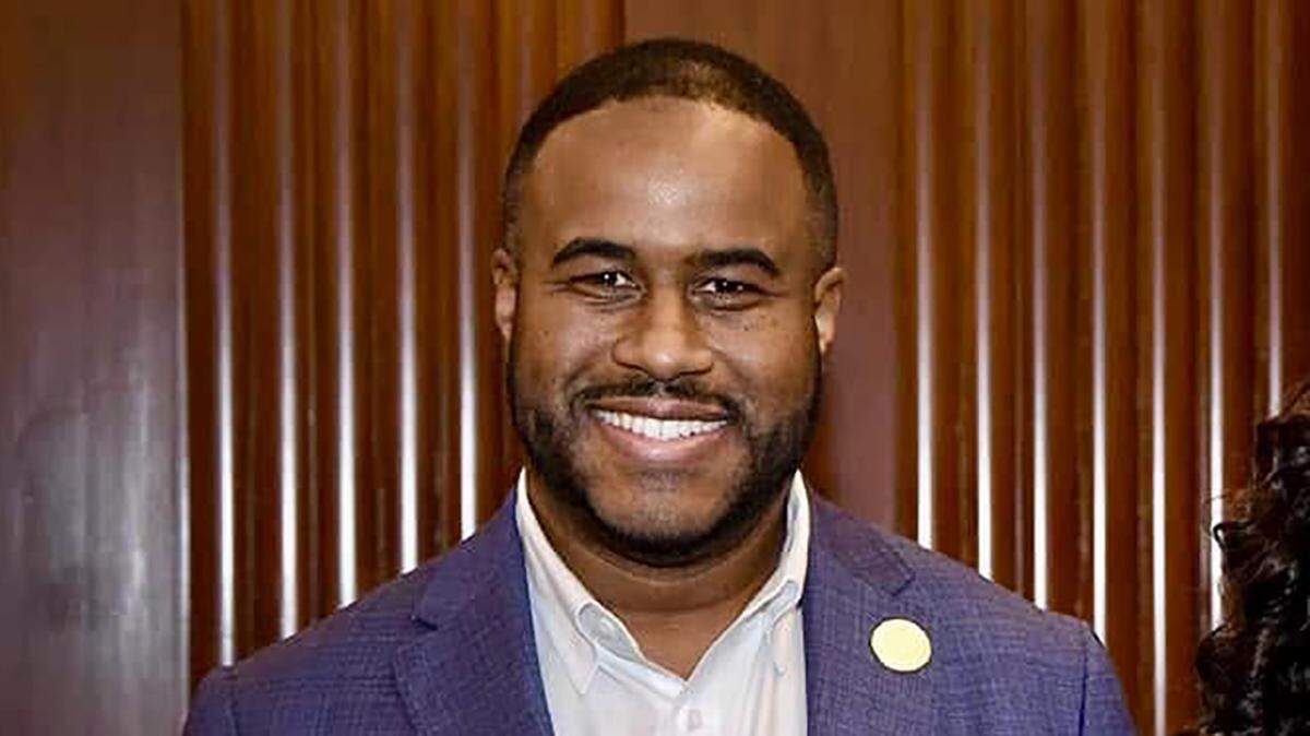 Legislature Chair DaRon McGee is going for the job, and doesn’t see any need to involve the public. That’s wrong.