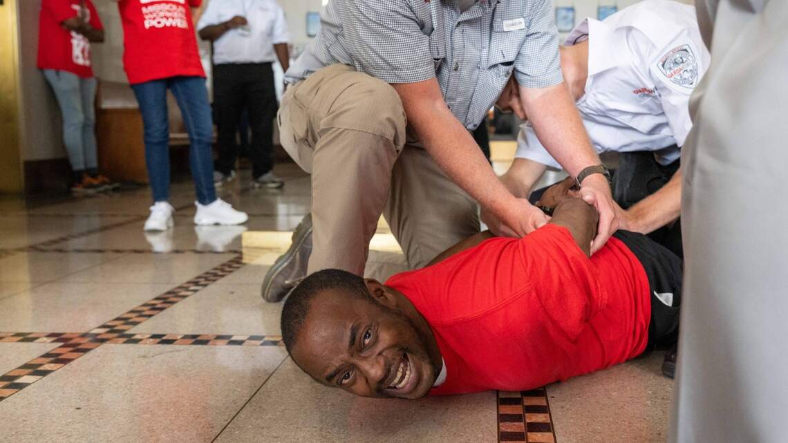 Altercation breaks out as Kansas City leaders head toward Royals stadium vote