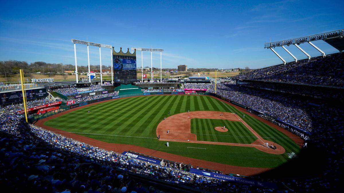 A general view of the field during the third inning between the Minnesota Twins and the Kansas City Royals at Kauffman Stadium on March 28, 2024.