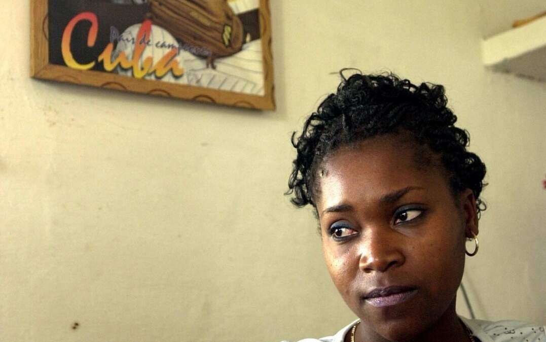 Since her husband defected from Cuba, Miriam Contreras sees reminders of him everywhere. From his poster on the wall of his parents' home ... she can never forget the life they used to have - and the life they hope to have again.