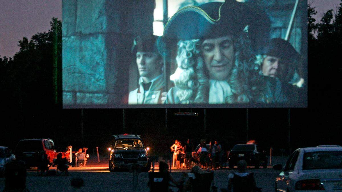 Twin Drive-In patrons take in “Pirates of the Caribbean: Dead Mans Chest” under the stars in the summer of 2020.