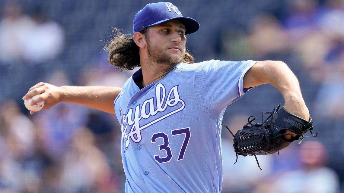 Kansas City Royals starting pitcher Jackson Kowar throws during the first inning of a baseball game against the Seattle Mariners Sunday, Sept. 19, 2021, in Kansas City, Mo. (AP Photo/Charlie Riedel)