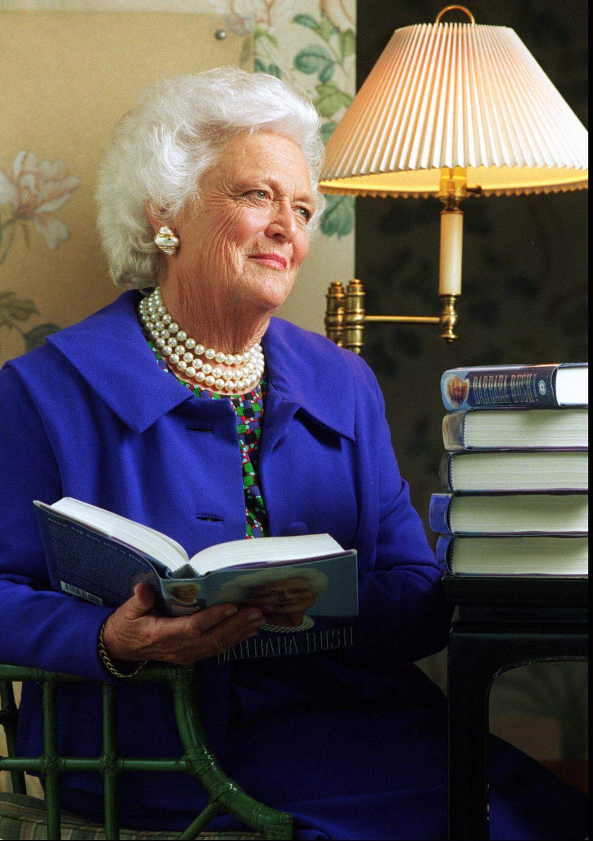 The three-strand necklace by costume jewelry designer Kenneth Jay Lane was nicknamed the "Barbara Bush Pearls” or the “Barbara Bush Necklace."