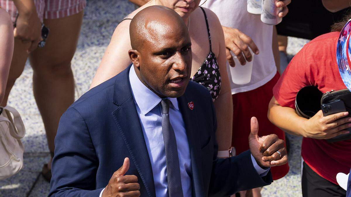 His arguments about the Kansas City Police Department budget are contradictory and don’t hold up to scrutiny.