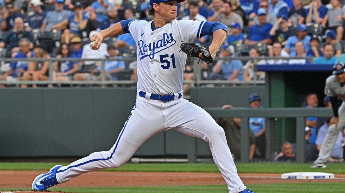 The Royals got an excellent start Tuesday from pitcher Brady Singer against the Cleveland Guardians at Kauffman Stadium.