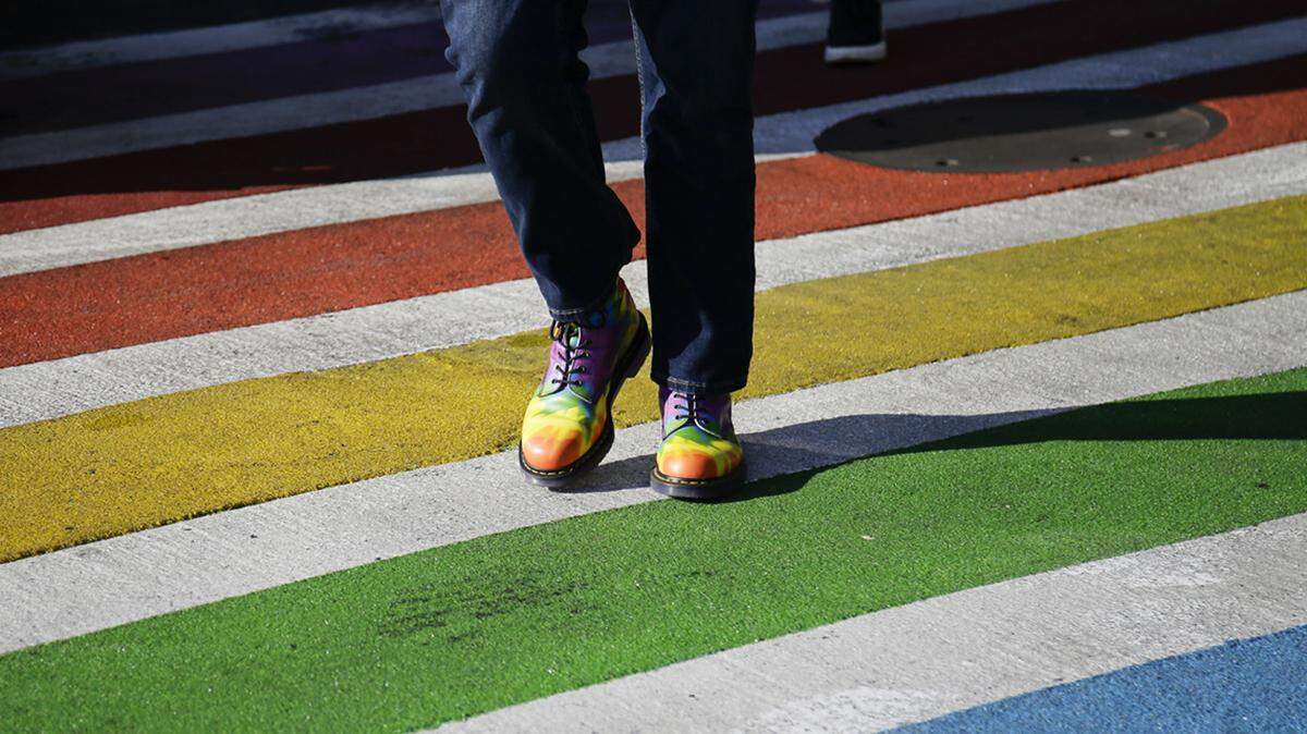 gay lesbian bisexual pride lgbt lgbtq lgbtqia flag
