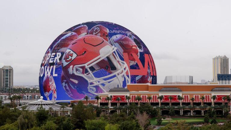 Here’s who national experts predict will win Super Bowl LVIII between Chiefs and 49ers