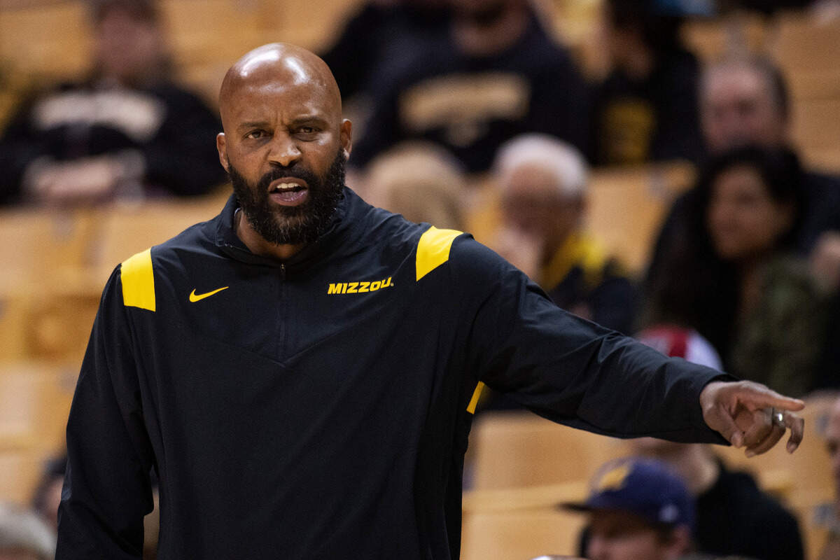 Missouri coach Cuonzo Martin and his Tigers opened the 2021-22 college basketball season with a victory at home against Central Michigan this past week.