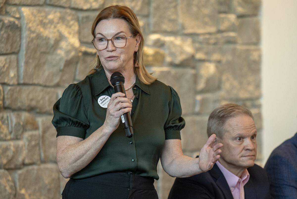 Betsy Lawrence, a candidate for Council Member Ward 5 in Prairie Village, speaks during a candidates forum at the Meadowbrook  Club House in Prairie Village on Thursday, October 9, 2025. 