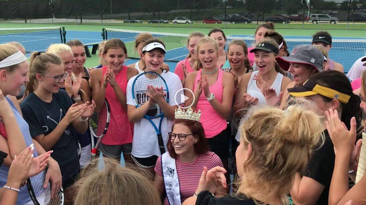 
Miss Wheelchair America 2020, Hilary Muehlberger, of Greenwood, visited with the Lee’s Summit North girls tennis team in late August.