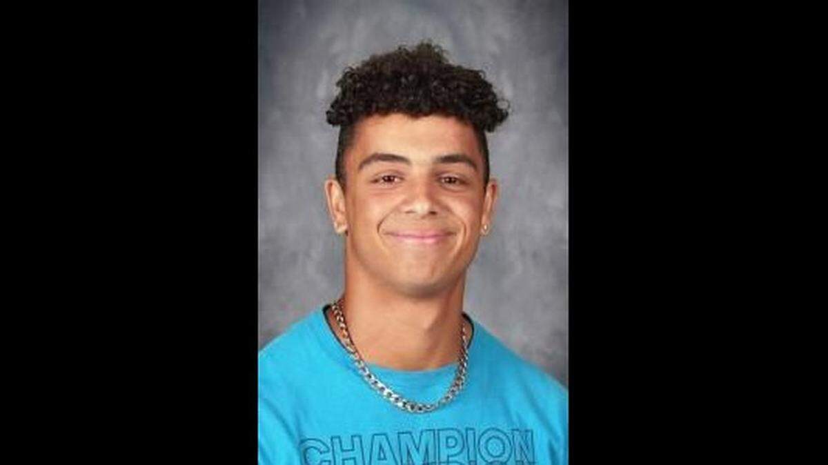 Braylen Hoobler, a senior at Eudora High School