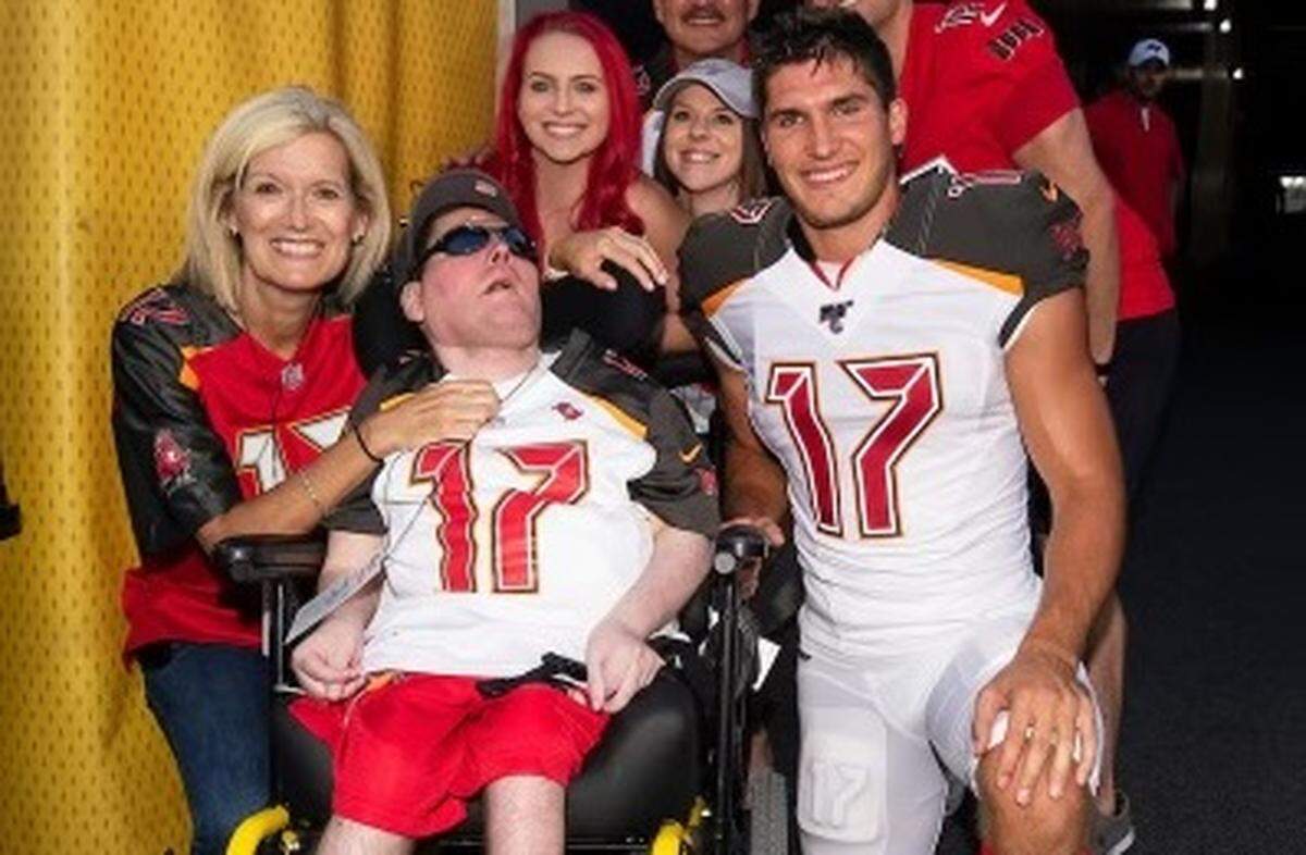 Then with the Tampa Bay Buccaneers, now with the Chiefs, receiver Justin Watson and his family gathered before the Bucs’ preseason game against the Steelers at Heinz Field at Heinz Field in Pittsburgh.