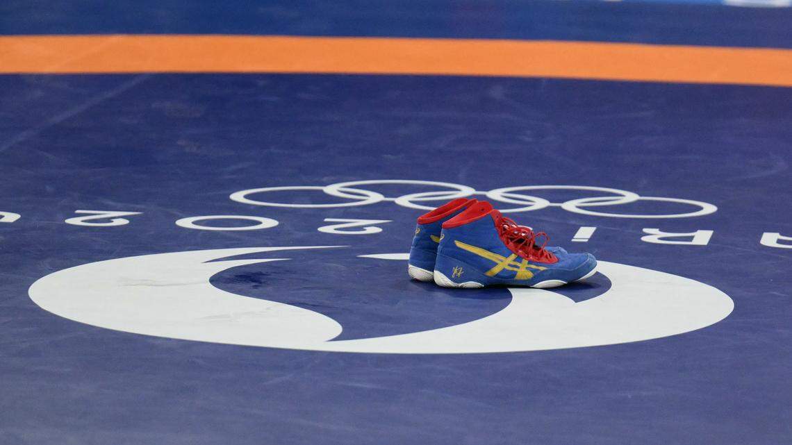 Results & winners from Kansas boys and girls state wrestling championships