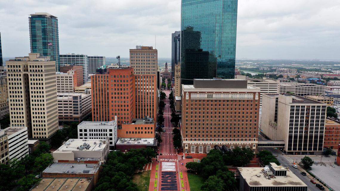 Condo vs. Single-Family Home in Fort Worth: What Buyers Should Know