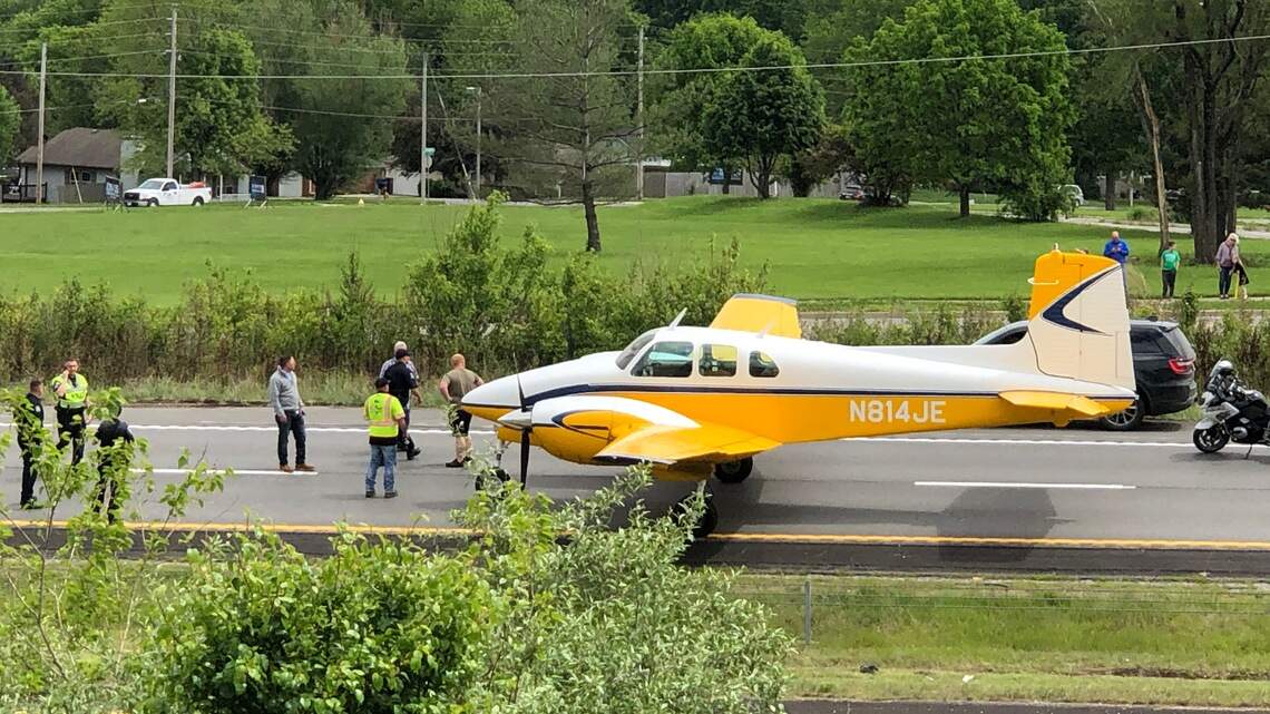 ‘Just short of a miracle’: Plane makes safe landing on I-470 in Lee’s Summit, Missouri