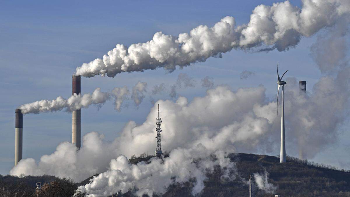 If we don’t stop the GOP’s slide toward autocracy, it will be too late for federal action on climate. And we’ll all suffer.