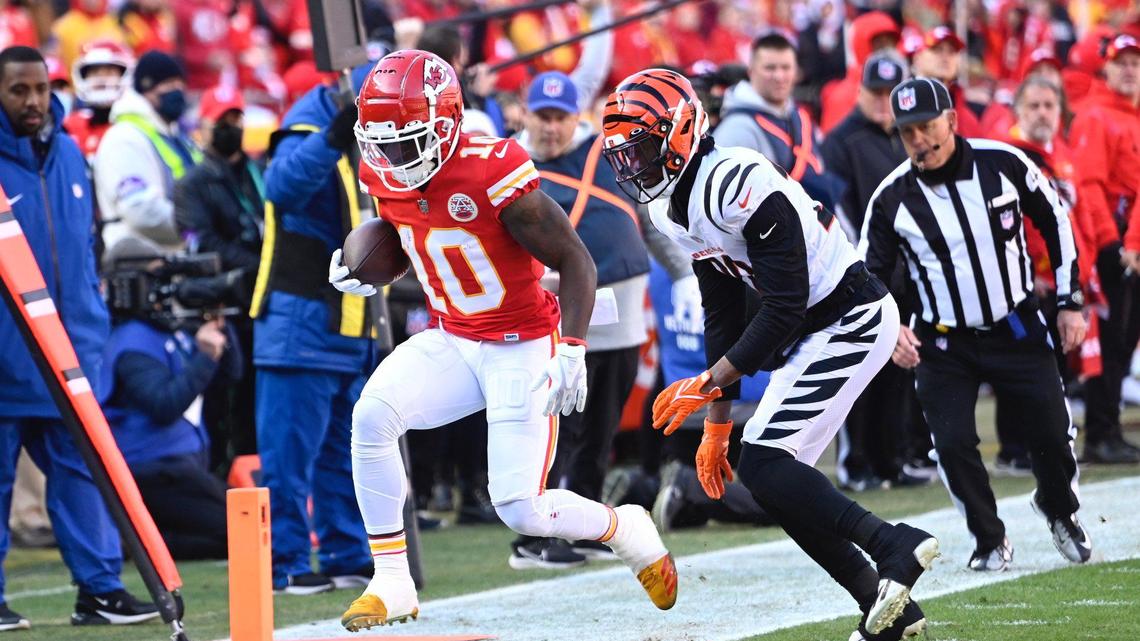 Tyreek Hill would be a good fit for the Chiefs, says one of his former teammates