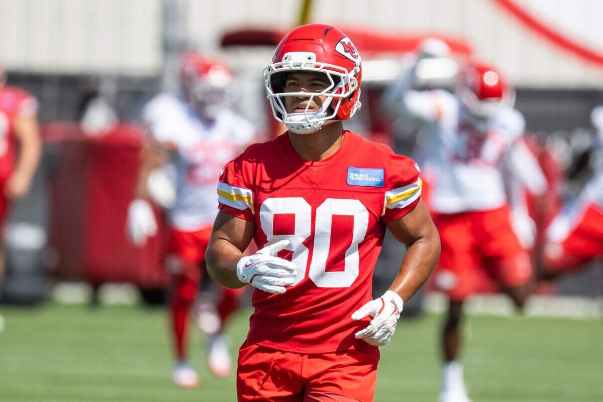Kansas City Chiefs wide receiver Jeff Caldwell jogs during drills at Chiefs Minicamp on Tuesday, June 9, 2026, in Kansas City.