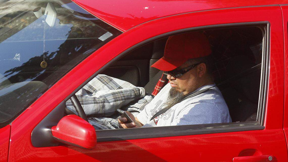 Missouri legislature is AWOL. So, it’s up to KC Council to ban texting and driving
