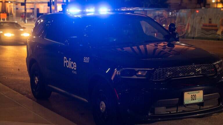 Pedestrian struck by car while in KC crosswalk is in critical condition