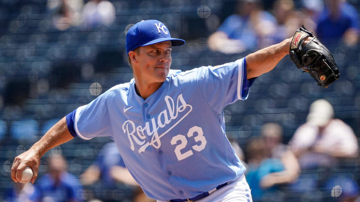 Kansas City Royals starting pitcher Zack Greinke (23) delivers a pitch against the Detroit Tigers in the first inning at Kauffman Stadium on July 20, 2023.