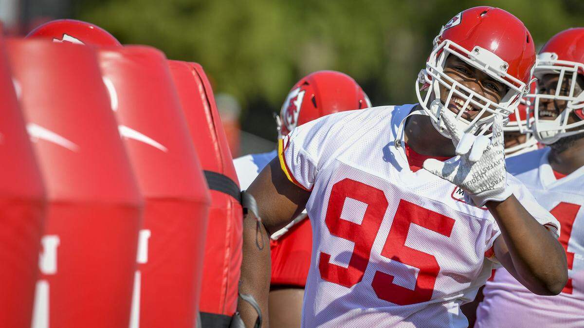 Chiefs defensive tackle Chris Jones will do the honors of getting racers ready for Thursday night’s NASCAR competition at Kansas Speedway.