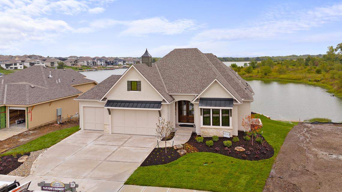 Creekmoor introduces new phase of homesites in Raymore