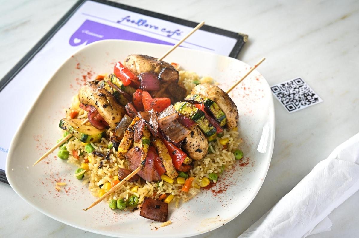 Fire Cracker Veggies, an entree at Foodlove Cafe. Using a cellphone, diners can scan a QR code for a digital menu or request a traditional one.