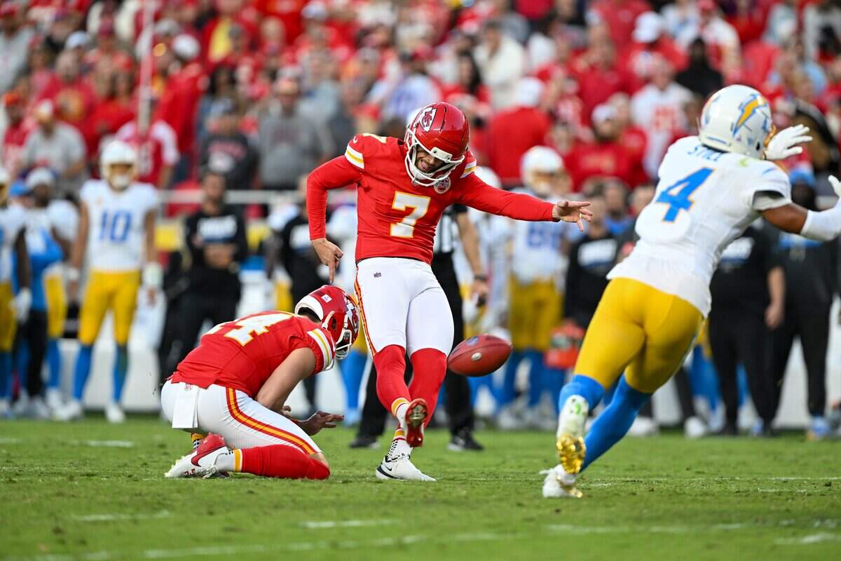 Kansas City Chiefs kicker Harrison Butker (7) kicks a field goal in the Kansas City Chiefs vs. Los Angeles Chargers NFL regular season game at Arrowhead Stadium in Kansas City on Oct. 18, 2026.
