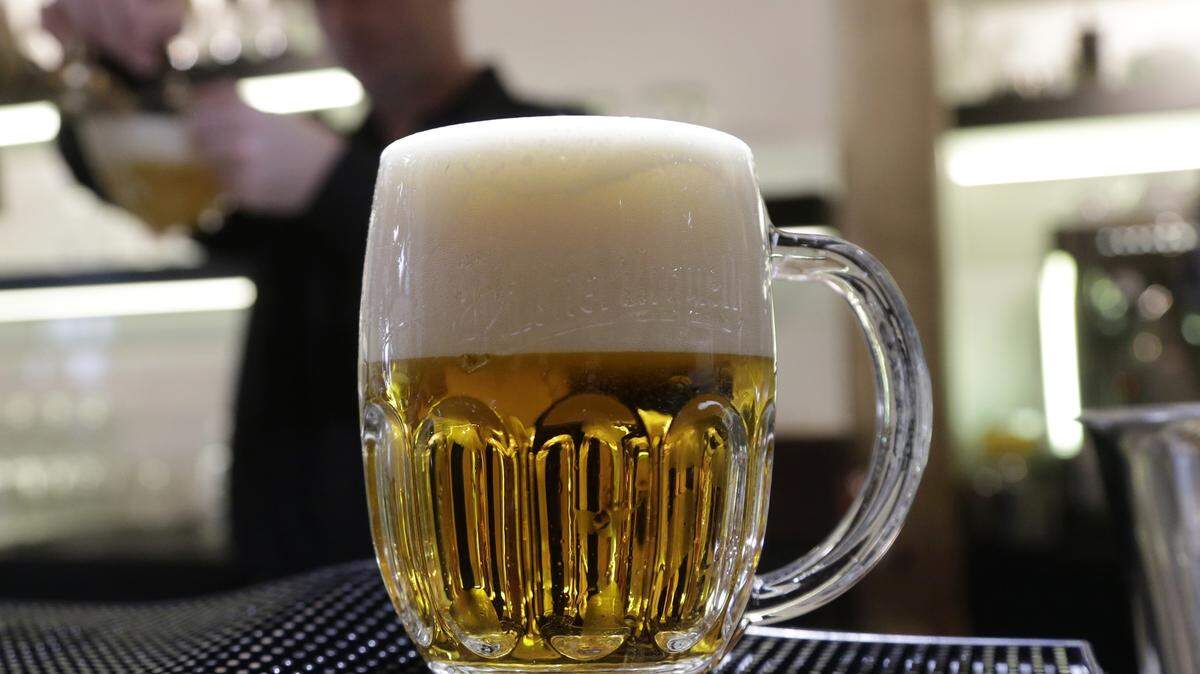 The owners of Lakeville Brew Crew in Lakeview, Indiana, which has not opened yet, received strong backlash to some of the names of their upcoming beers, ‘Flint Michigan Tap Water’ among them. The owners apologized for their “poor judgment.”