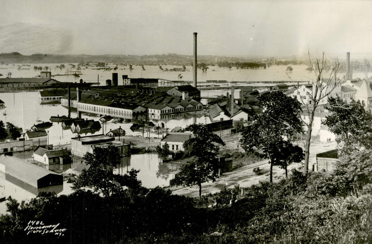 American Smelting and Refining Company in Argentine during the 1903 flood.