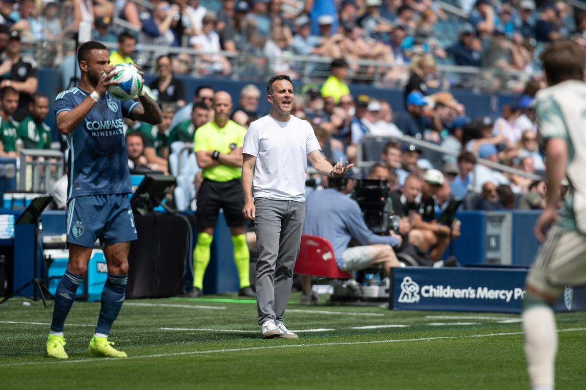 Sporting Kansas City interim coach Kerry Zavagnin yells to his team during the match against the Portland Timbers at Children’s Mercy Park on April 13, 2025.