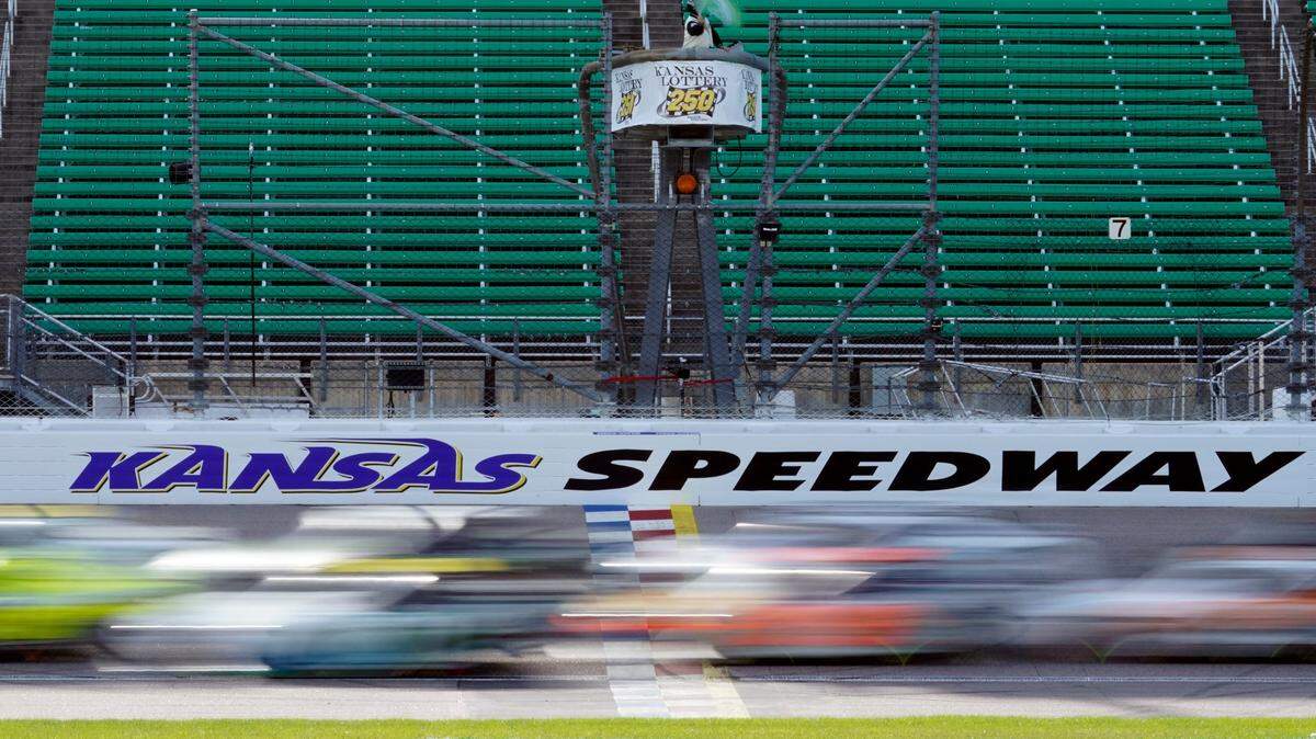 Drivers passed under the green flag during a restart at the NASCAR Xfinity Series race at Kansas Speedway on Saturday, July 25, 2020.