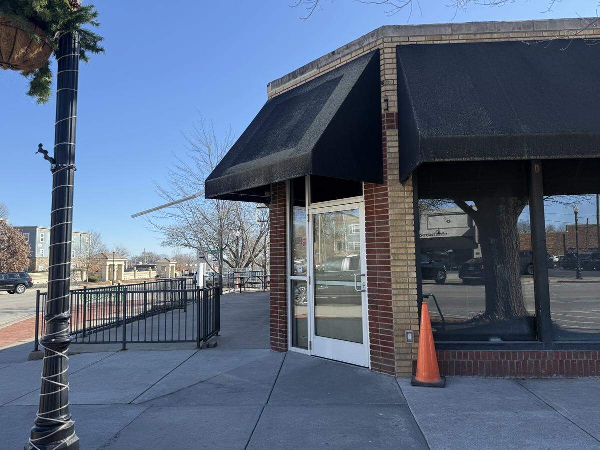 Telia and Night Owl are two separate concepts opening in the Downtown Overland Park district.