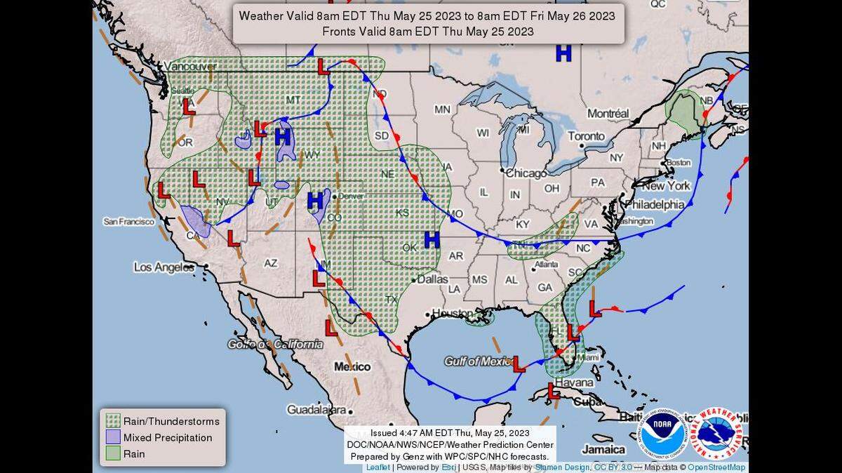 There’s a chance of gusty winds and brief heavy rains as showers and thunderstorms push through the Kansas City area Thursday afternoon, according to the National Weather Service. Severe weather not expected.