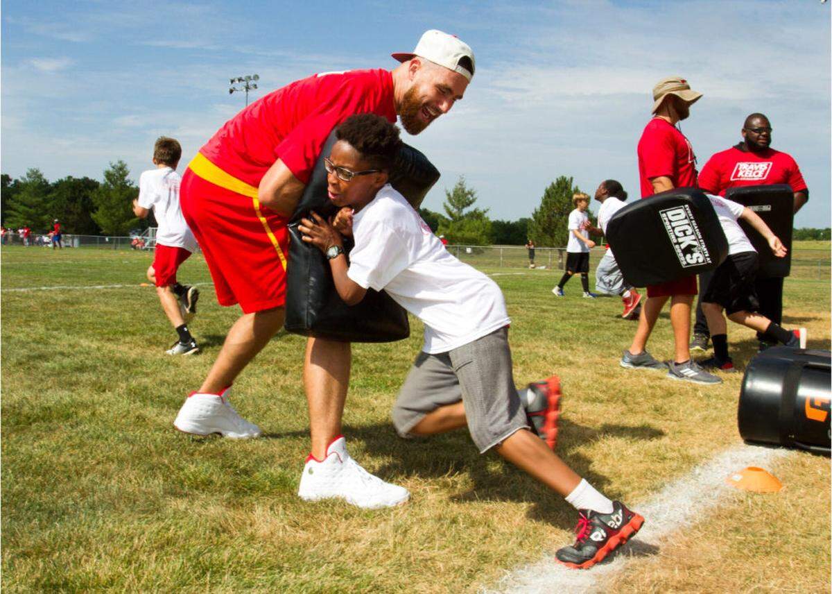 The Chiefs tight end is the team’s nominee for the NFL’s Man of the Year award