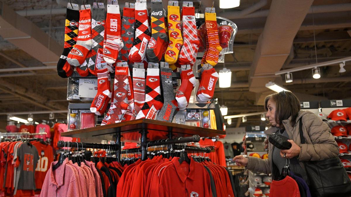 Chiefs fans Doris Lucke of Girard, Kansas, shopped for Chiefs’ shirts and clothing when the Chiefs were making their Super Bowl run in 2023..
