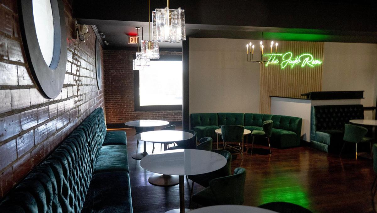 Privee Restaurant and Lounge features a private area for members called the Jade Room.