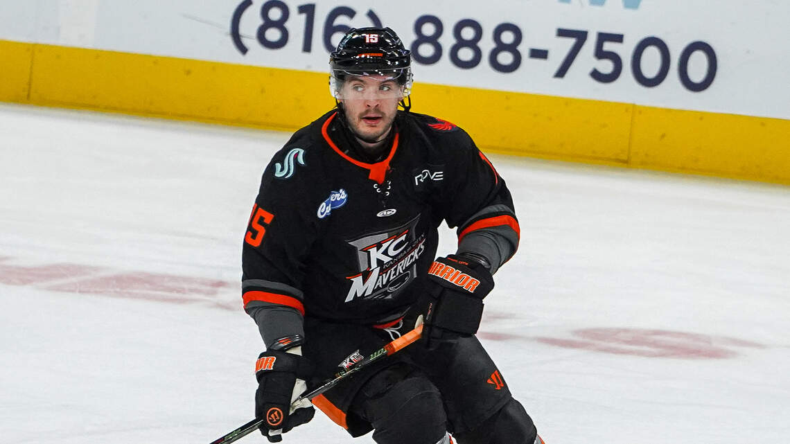 Awards roll in as Kansas City Mavericks open Kelly Cup hockey playoffs on home ice