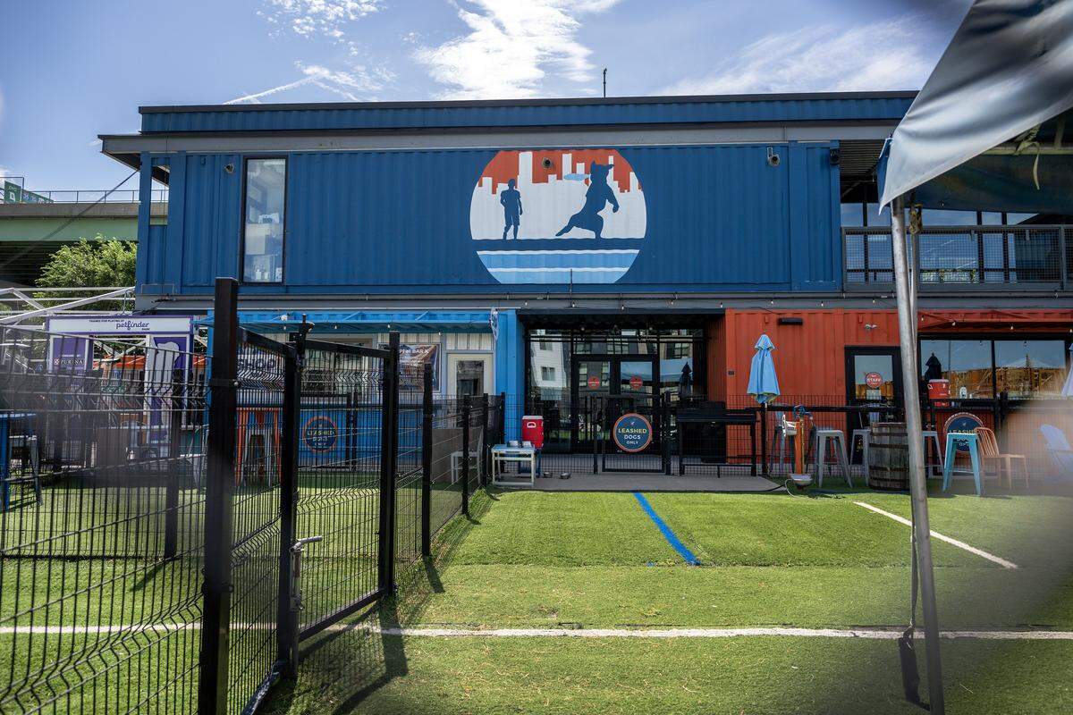 Bar K, located at 501 Berkley Parkway, permanently closed in July, citing riverfront construction and financial pressures.