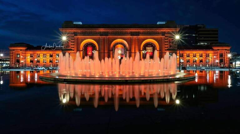 Union Station to celebrate Taylor Swift-Travis Kelce ‘magical new era’ in lights