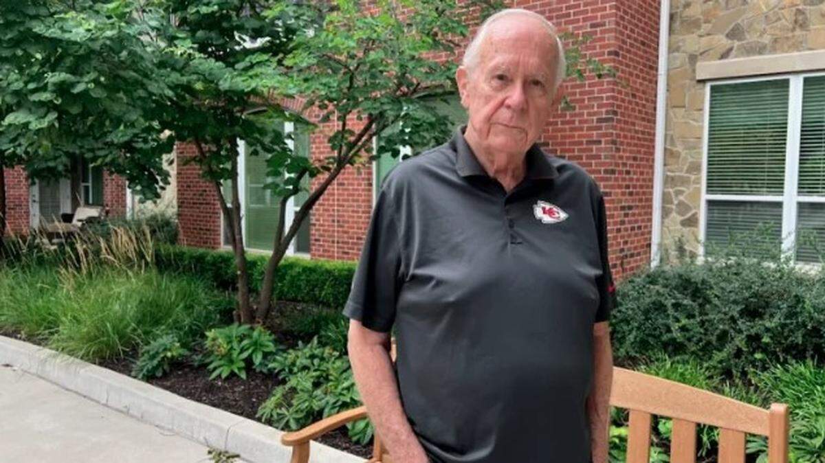 Dr. Marvin Singleton, a former Republican member of the Missouri legislature, stepped back into politics because he is worried about seniors.