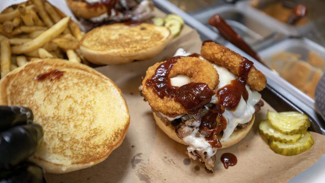 Fans got a laugh out of MLB comparing KC and St. Louis ballpark barbecue