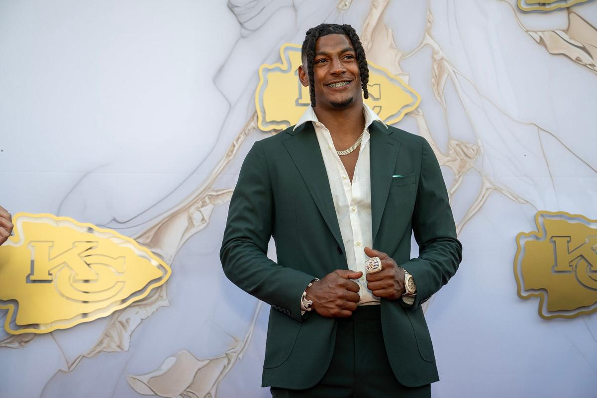 Kansas City Chiefs Running Back Isiah Pacheco on the red carpet before the Super Bowl LVIII championship ring presentation.