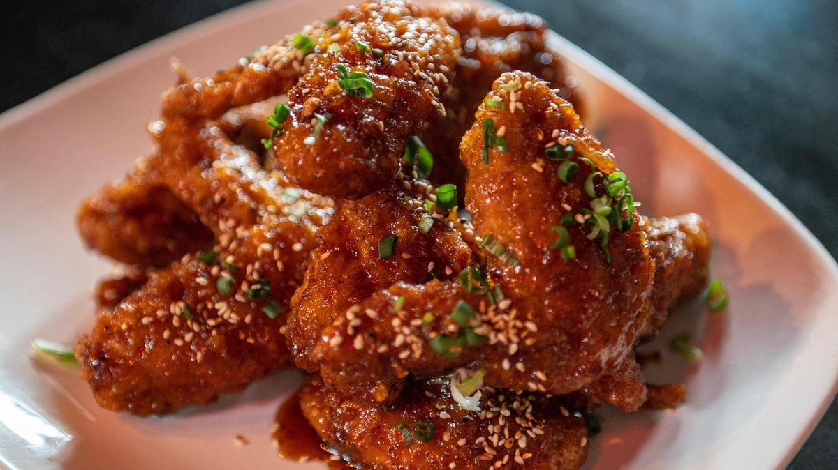 My go-to meal: Fried chicken gets a sweet & spicy crunch at this Kansas City restaurant