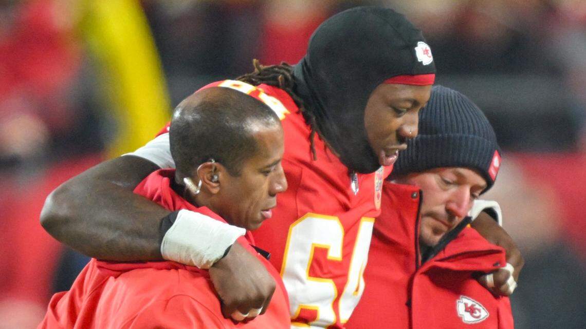 chiefs-wanya-morris-out-for-season-after-injury-vs-texans-wichita-eagle
