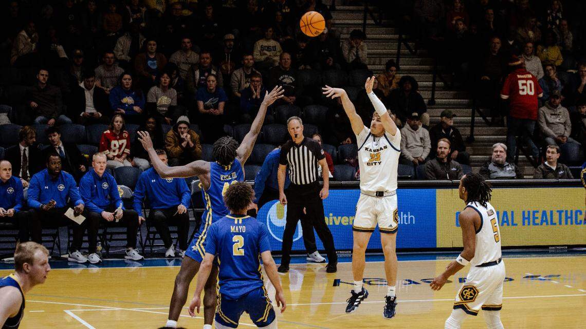 KC Roos freshman guard Jevin Sullivan attempts a jump shot against South Dakota State on Jan. 30, 2023.